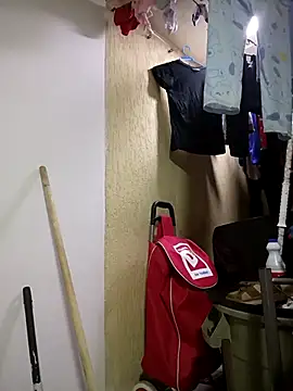 Snapshot of vanessa-titisM chatting on February 27, 3:50 am vanessa-titisM online show from February 27, 3:50 am