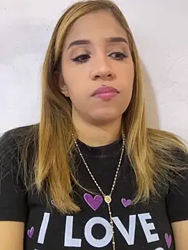 Snapshot of AngelitaSexyCam chatting on March 15, 6:14 pm AngelitaSexyCam online show from March 15, 6:14 pm