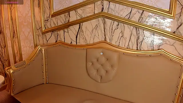 Helenstanford online show from March 4, 1:06 pm