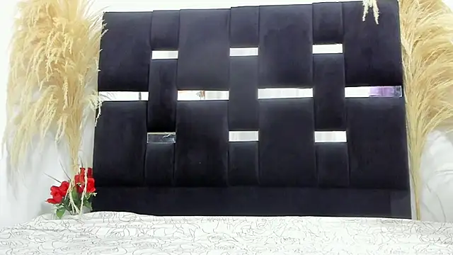 Snapshot of Maeve6721 chatting on October 7, 11:29 am Maeve6721 online show from October 7, 11:29 am