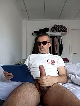 EmilioTaladdro online show from April 13, 5:57 am