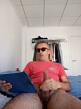 EmilioTaladdro online show from May 28, 11:18 am