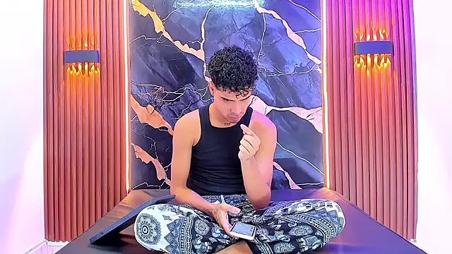 Lucky boys  X online show from September 14, 11:42 am