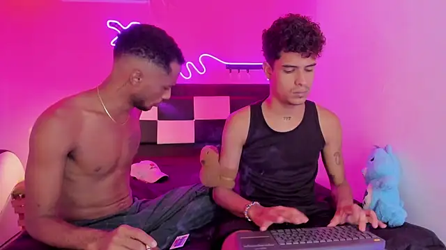 Lucky boys  X online show from December 16, 2:55 pm