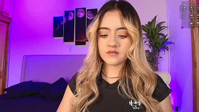 MaryMoon  online show from December 5, 12:52 am