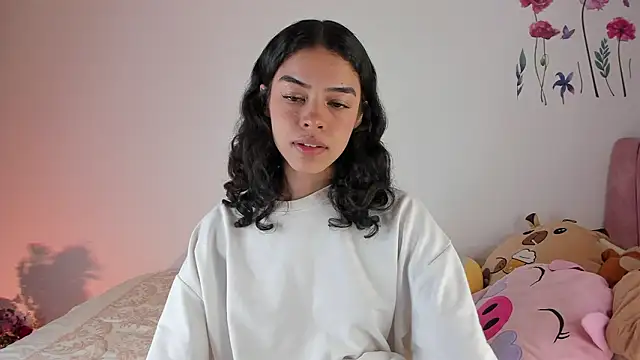 maddy parker   online show from March 22, 12:25 am