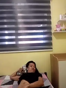 Snapshot of TsBiGgestWowCOCK chatting on February 3, 7:24 am TsBiGgestWowCOCK online show from February 3, 7:24 am