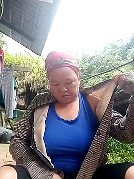 riso-00 online show from October 15, 2:55 am