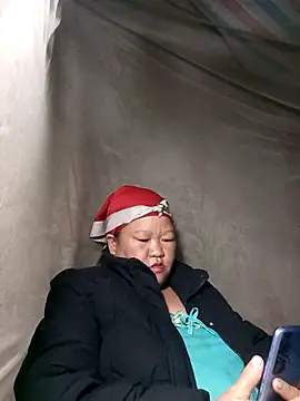 riso-00 online show from February 20, 11:27 pm