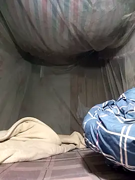 riso-00 online show from March 21, 12:10 pm