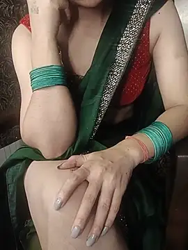 Snapshot of Neha_Singh92 chatting on July 17, 6:57 pm Neha Singh92 online show from July 17, 6:57 pm