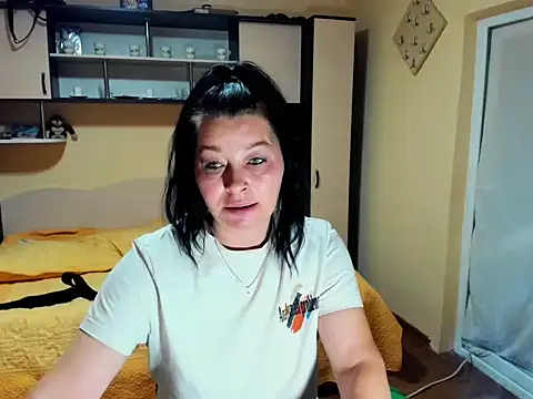 Soffy Skye online show from May 12, 5:26 am