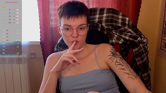 KrisNeal online show from September 23, 9:34 am