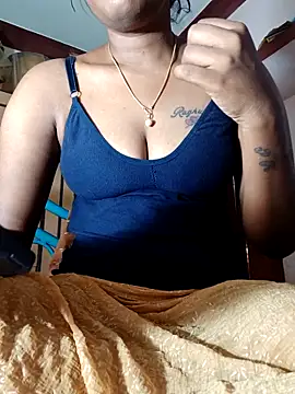 Snapshot of Tamil_Kavitha chatting on February 26, 4:44 am Tamil Kavitha online show from February 26, 4:44 am