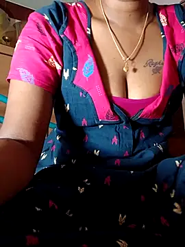 Snapshot of Tamil_Kavitha chatting on March 2, 4:58 am Tamil Kavitha online show from March 2, 4:58 am