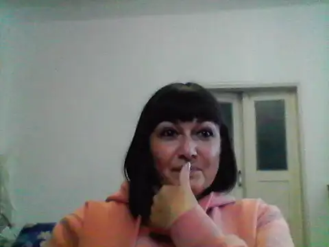 Snapshot of MariannaLove759 chatting on October 14, 5:30 am MariannaLove759 online show from October 14, 5:30 am