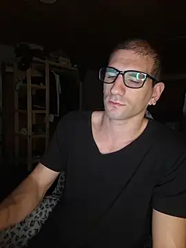 ObeyLust online show from March 31, 10:04 am