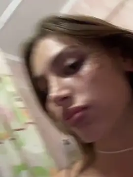 Elizabeth Tay online show from October 23, 5:33 pm