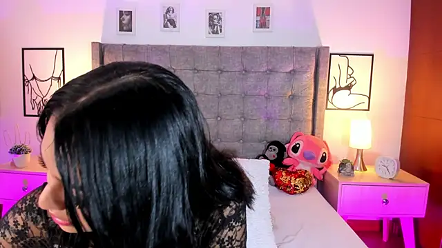 Linda Fosterr online show from September 27, 2:27 am