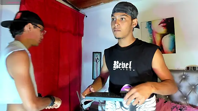 xxKamadevaxx online show from April 1, 6:03 am