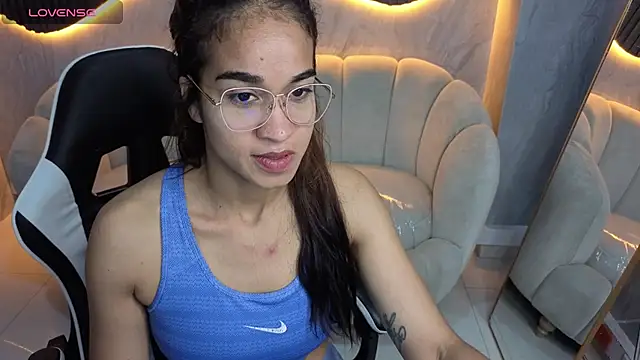 Snapshot of Maia_Tx chatting on September 26, 12:53 pm Maia Tx online show from September 26, 12:53 pm