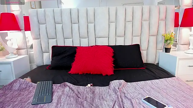 Snapshot of melani_hom chatting on September 17, 12:40 pm melani hom online show from September 17, 12:40 pm