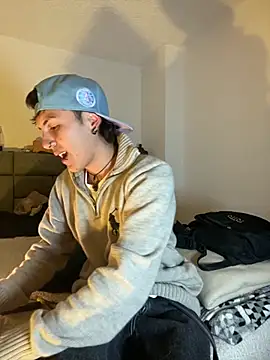 NaytonFreeman online show from October 15, 11:49 pm