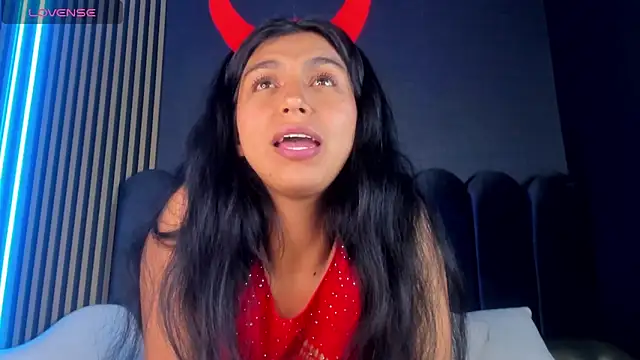 Keila Fg online show from November 7, 7:58 pm