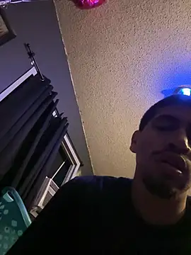 busnfatnutsLildee online show from February 23, 8:22 am