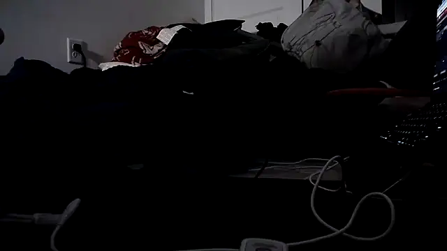 jasoncali305 online show from October 21, 8:15 am