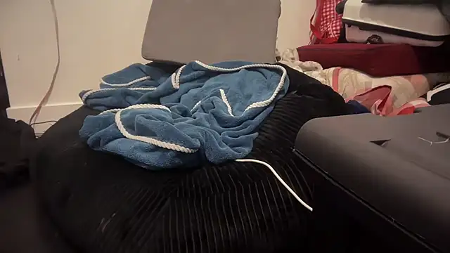 jasoncali305 online show from November 12, 5:02 pm