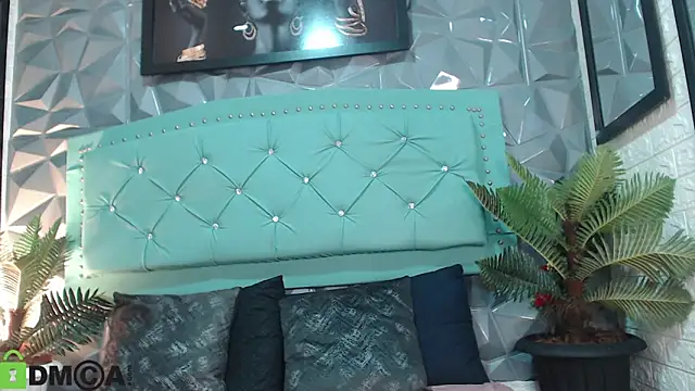 sheyla  ebony online show from October 29, 7:26 pm