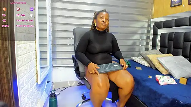 sheyla  ebony online show from February 4, 1:44 am