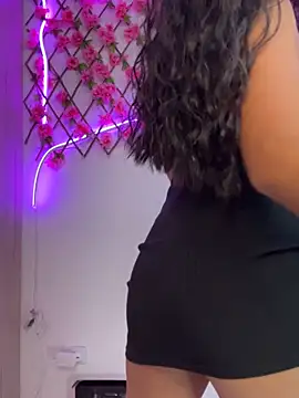 RaquelOficial online show from October 14, 7:14 pm