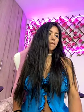 RaquelOficial online show from October 16, 8:21 pm