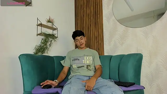 SandroVeyra online show from September 26, 8:13 pm