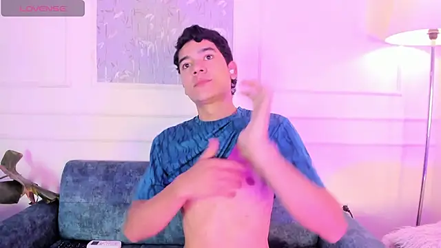 SandroVeyra online show from December 16, 2:16 am