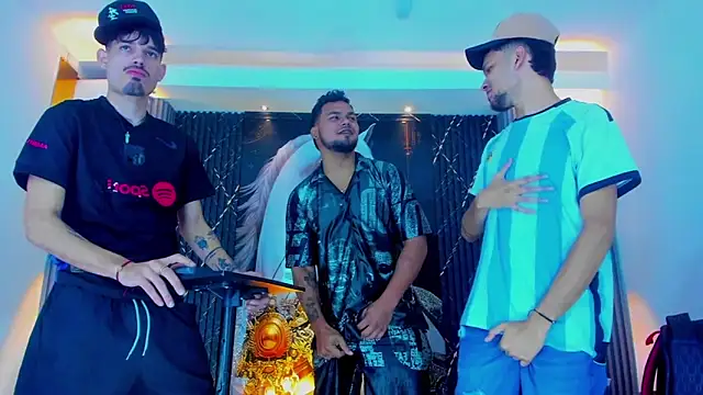 Snapshot of Iam_Steven chatting on September 22, 11:56 am Iam Steven online show from September 22, 11:56 am