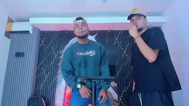 Snapshot of Iam_Steven chatting on October 14, 12:28 pm Iam Steven online show from October 14, 12:28 pm