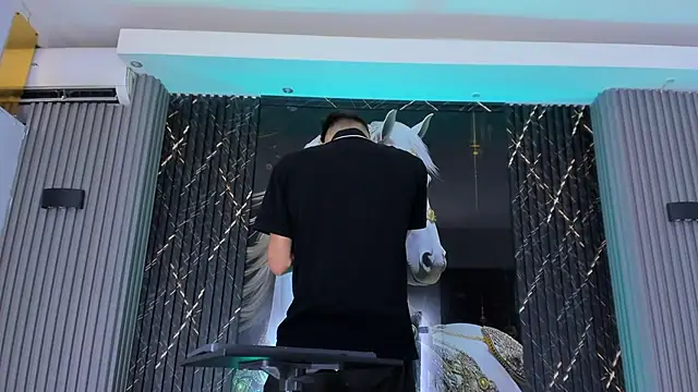 Iam Steven online show from February 21, 11:55 am