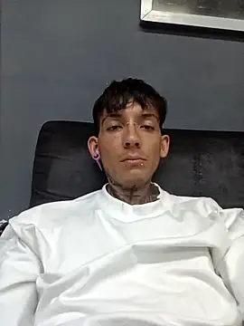 LaParKa31 online show from November 10, 10:20 pm