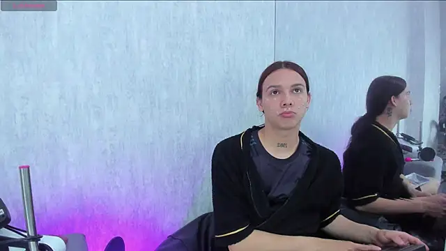 Snapshot of Almaazz chatting on October 11, 7:56 pm Almaazz online show from October 11, 7:56 pm