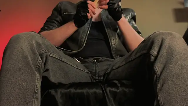 Vincent Hardman online show from February 5, 4:11 pm