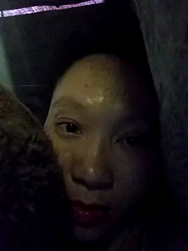 bonnie-00 online show from December 18, 3:29 pm