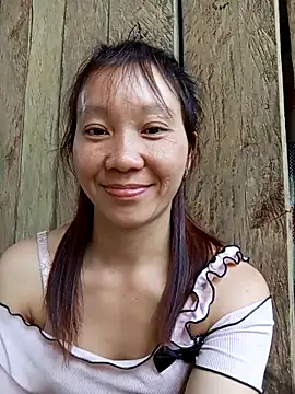 bonnie-00 online show from April 11, 2:05 am