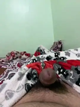 Snapshot of ali__ali210 chatting on November 9, 4:05 pm ali ali210 online show from November 9, 4:05 pm