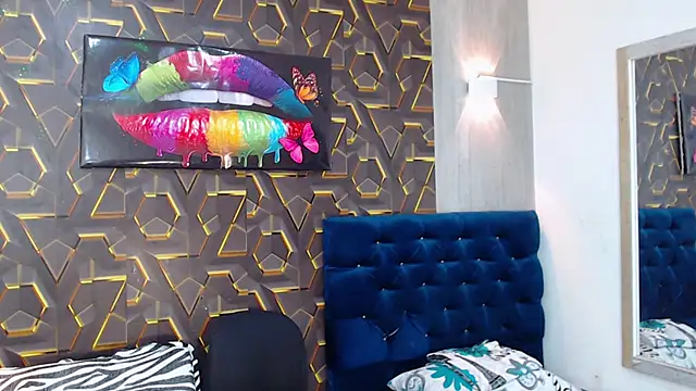 Snapshot of fire_drako_ chatting on September 18, 4:47 am fire drako online show from September 18, 4:47 am