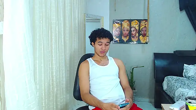 Snapshot of fire_drako_ chatting on September 19, 7:21 am fire drako online show from September 19, 7:21 am