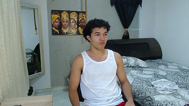 Snapshot of fire_drako_ chatting on September 20, 10:33 pm fire drako online show from September 20, 10:33 pm