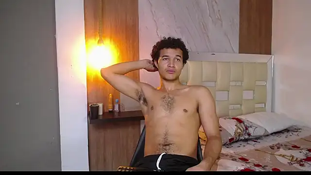 Snapshot of fire_drako_ chatting on October 7, 7:27 am fire drako online show from October 7, 7:27 am